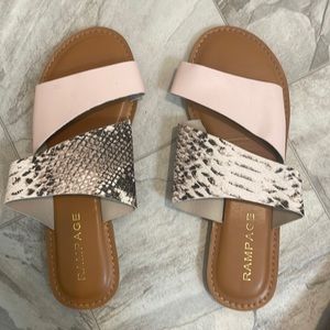 RAMPAGE WOMEN SLIDES